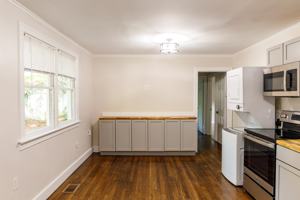 featured image of 1558 Orange Grove Rd #C