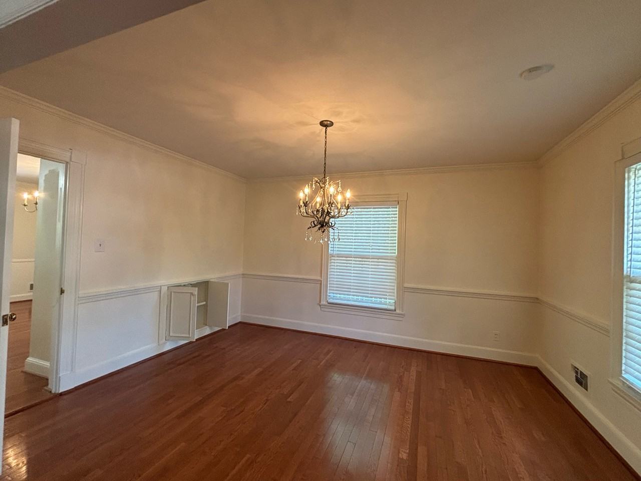 1513 Raeford Rd #1 - Photo 5 of 34