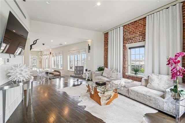 208 Bienville St #5 - Photo 5 of 45