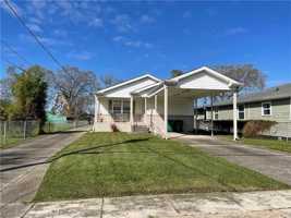 featured image of 750 Canton St