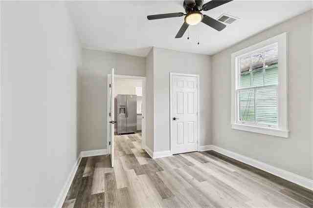 816 Forstall St - Photo 3 of 12
