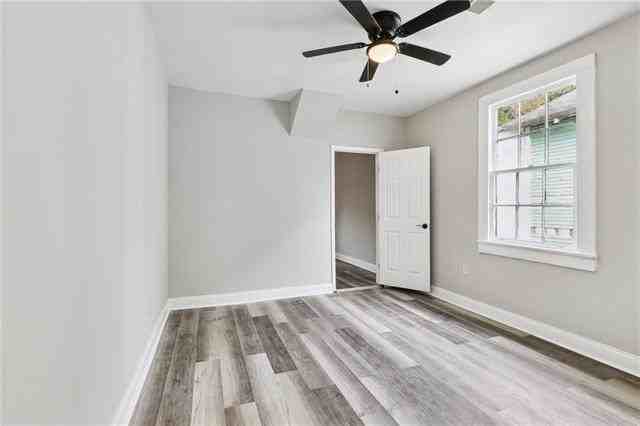 816 Forstall St - Photo 6 of 12