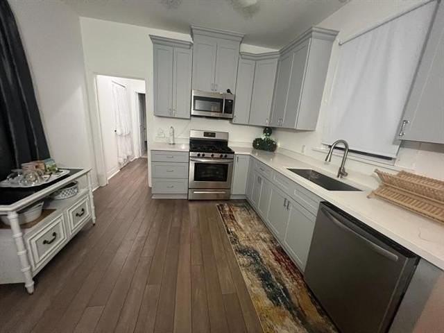2844 Hiawatha St - Photo 4 of 9