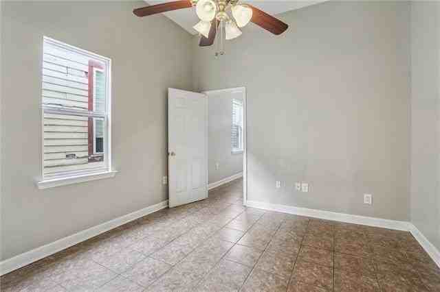 747 S Genois St - Photo 7 of 12