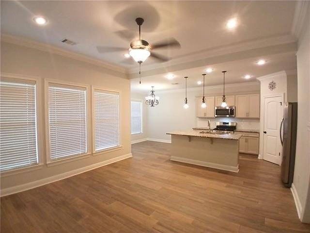 445 Tiger Ave - Photo 6 of 22