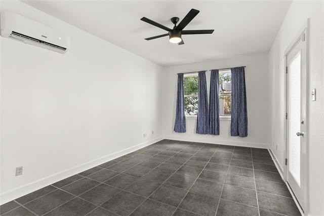 3429 Clara St - Photo 6 of 19