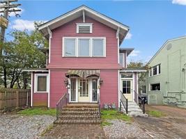 featured image of 7000 Jeannette St