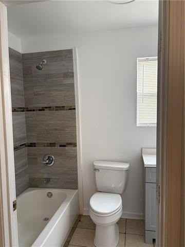 4121 Duplessis St #C - Photo 5 of 16