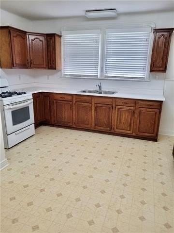 600 Homedale St #B - Photo 4 of 8