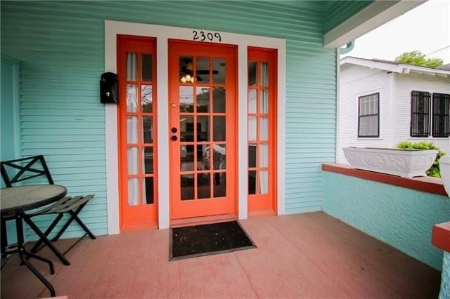 2309 Joliet St - Photo 2 of 29