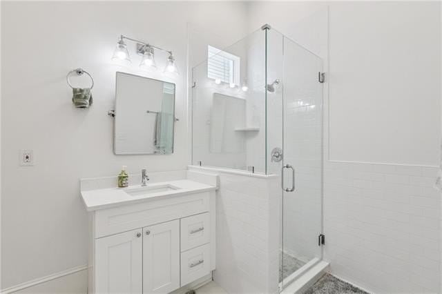 8610 Apricot St - Photo 7 of 11