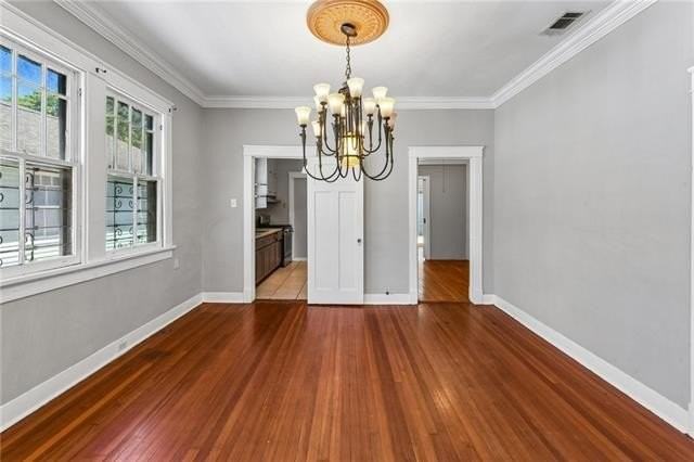 2305 Joliet St - Photo 5 of 16