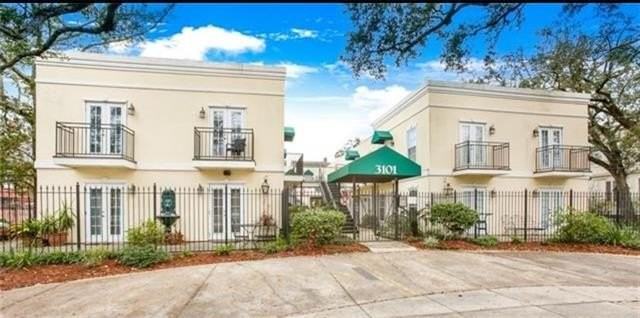 3101 Saint Charles Ave #7