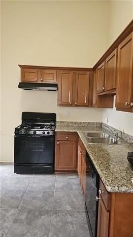 1910 Elysian Fields Ave - Photo 5 of 9