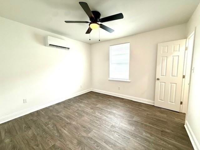 729 5th Ave - Photo 7 of 8