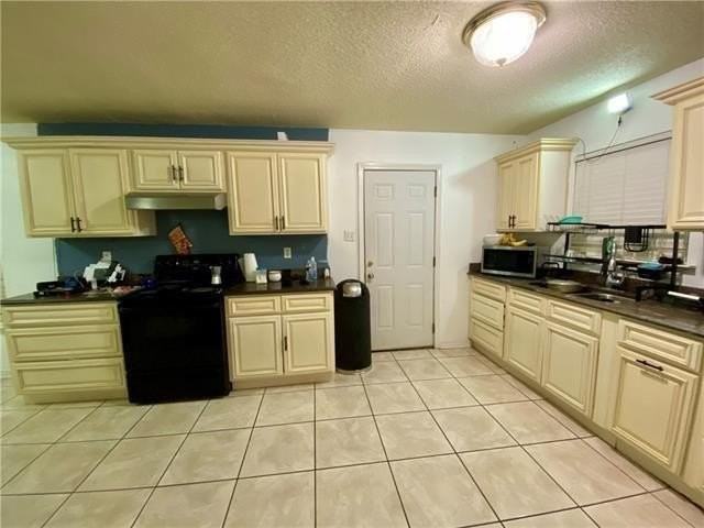 4168 Lac Saint Pierre Dr - Photo 5 of 14