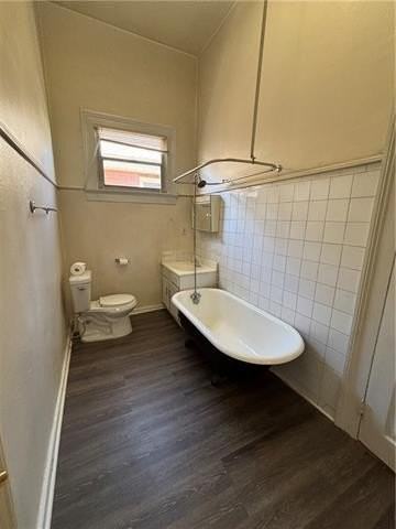 8123 Belfast St - Photo 2 of 8