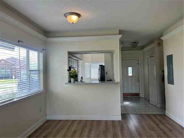 81 Lake Lynn Dr - Photo 2 of 10
