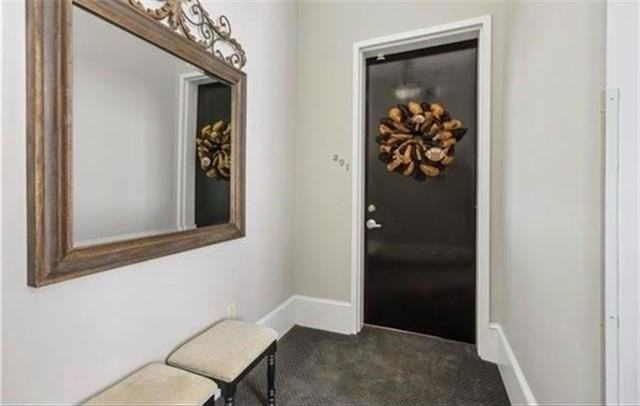 1446 Camp St #201 - Photo 2 of 9
