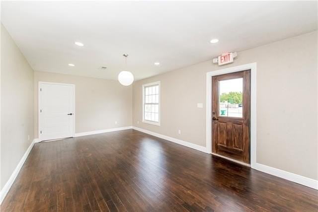 223 Hoppen Pl - Photo 3 of 24