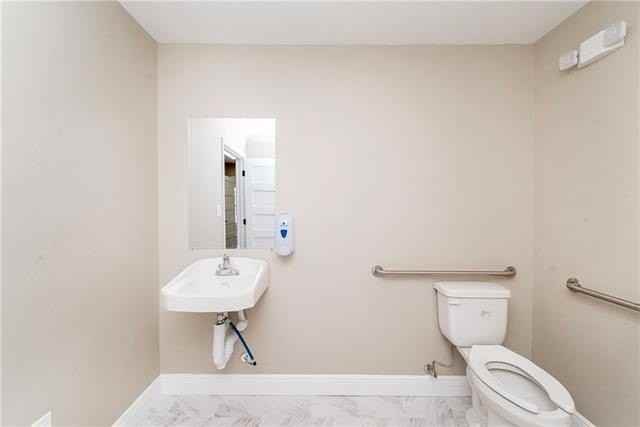 223 Hoppen Pl - Photo 7 of 24