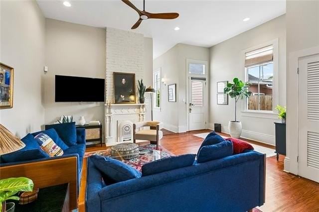 5017 Lasalle St - Photo 3 of 16