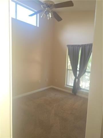 202 S Chestnut St - Photo 2 of 8