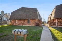 26 Brandon Hall Dr #A - Photo 1 of 1