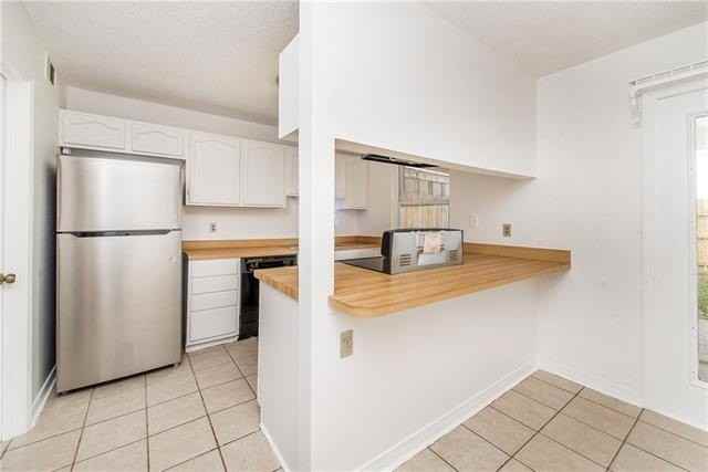 305 Ormond Meadows Dr #B - Photo 4 of 18