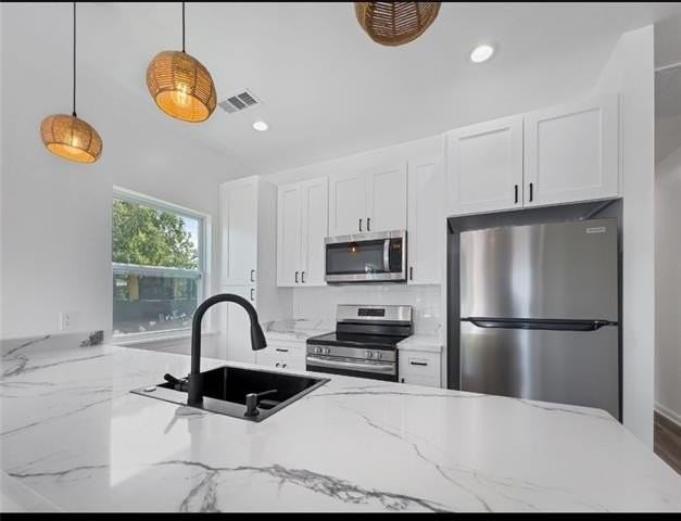 3114 Clouet St - Photo 2 of 12