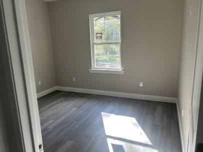 332 Silverstone Cir - Photo 6 of 8