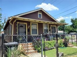 featured image of 1703 Clouet St