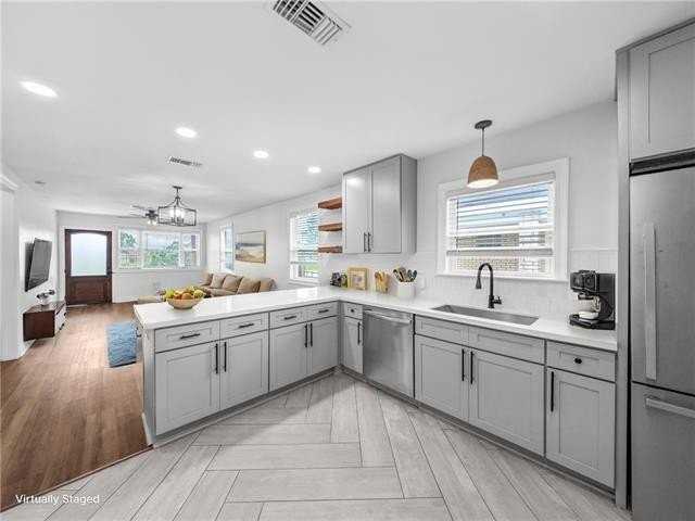 1227 Cook St - Photo 4 of 16