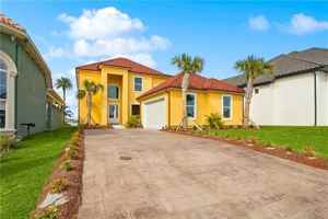 featured image of 1044 Marina Villa S