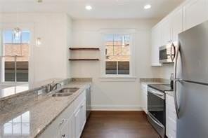 4111 Clematis St - Photo 4 of 13