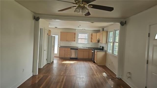 4427 Ware Ave - Photo 3 of 12