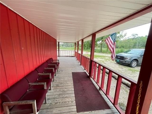 18056 Florida Blvd - Photo 5 of 17