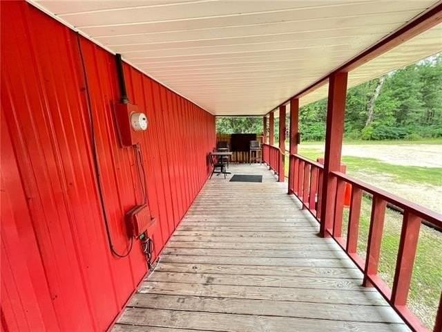 18056 Florida Blvd - Photo 7 of 17