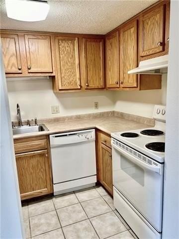 3004 9th St #104 - Photo 6 of 11