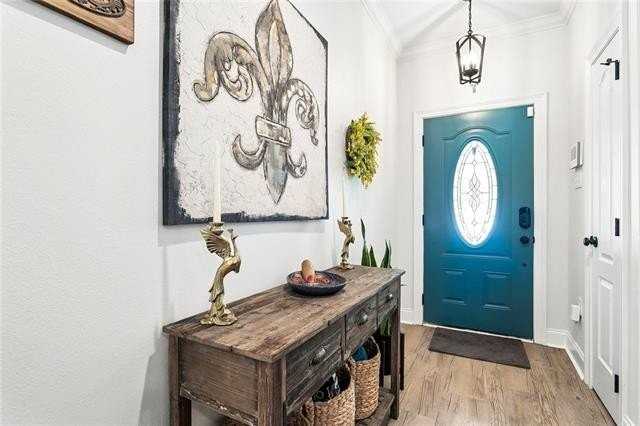 4145 Saint Peter St - Photo 2 of 13