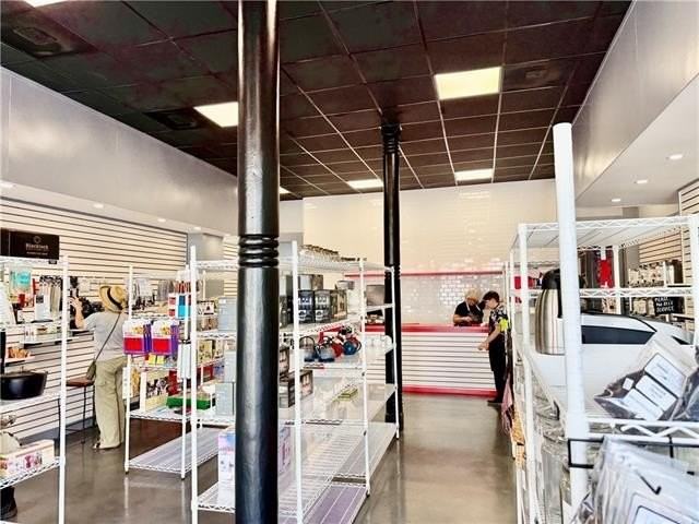 2130 Magazine St - Photo 4 of 11