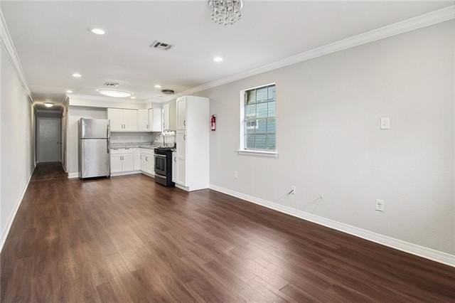 2506 Saint Philip St - Photo 2 of 13