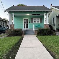 featured image of 2537 Jasmine St