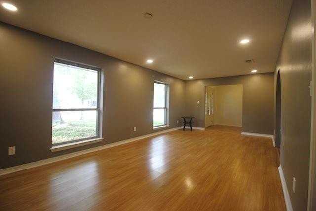 1030 Rue Corton - Photo 5 of 31