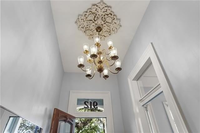 912 Louisiana Ave - Photo 4 of 37