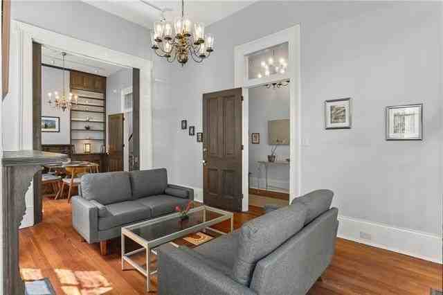 912 Louisiana Ave - Photo 7 of 37