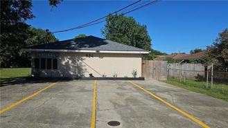 924 Deslonde St #B - Photo 1 of 1