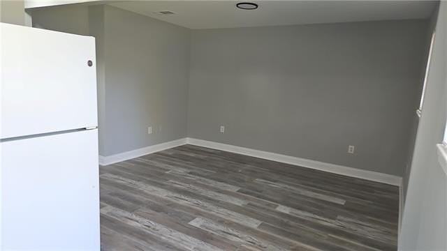 924 Deslonde St #B - Photo 5 of 13