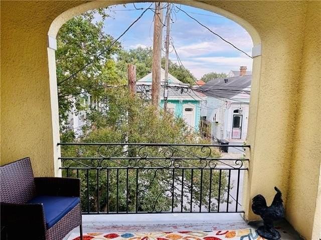 1310 Ursulines Ave - Photo 4 of 10