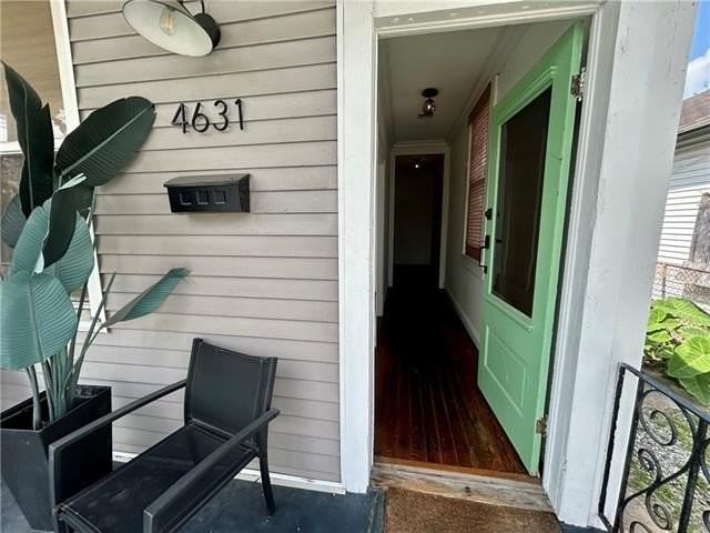 4631 Clara St - Photo 3 of 15